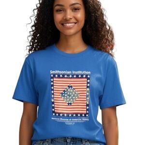 Retro Smithsonian National Museum American History T Shirt USA Flag Distressed